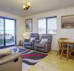 Seabreeze 6 Opposite Bowling Club - Goulburn Accommodation