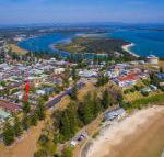 Seaspray Unit 7 straight across the road from Main Beach Yamba - Goulburn Accommodation