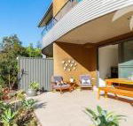 Boom 8 - Goulburn Accommodation