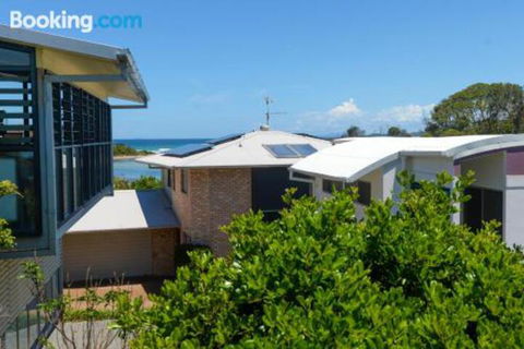 Ballantrae 8 Sawtell NSW - Goulburn Accommodation 1