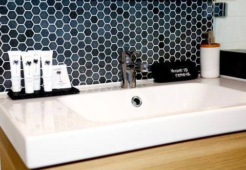 Ashburton Apartment - Goulburn Accommodation 3