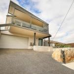 Ashburton Apartment - Goulburn Accommodation 0
