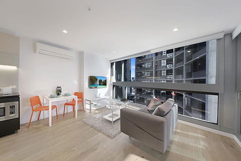 A Bright & Modern CBD Apt Next To Southern Cross - Goulburn Accommodation 2