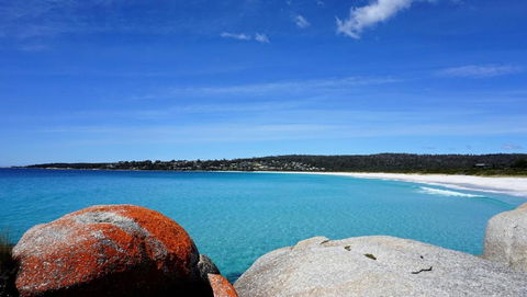 SEA EAGLE COTTAGE Amazing Views Of Bay Of Fires - Goulburn Accommodation 6