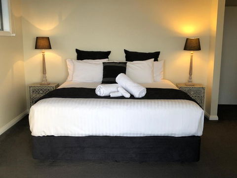 SEA EAGLE COTTAGE Amazing Views Of Bay Of Fires - Goulburn Accommodation 4