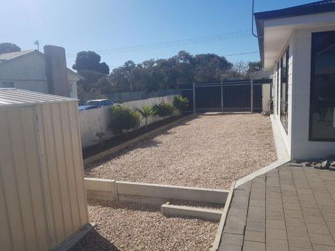 The Baltimore Family Home Getaway - Goulburn Accommodation 6