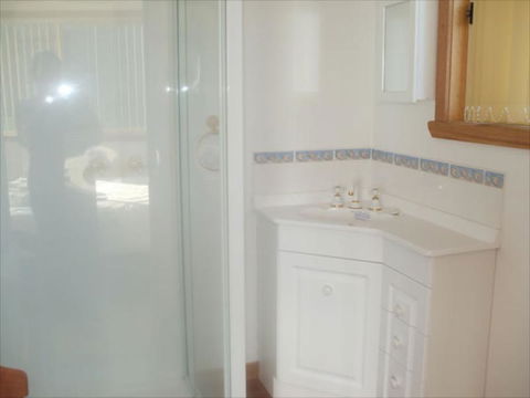 St Helens On The Bay Apartments - Goulburn Accommodation 4