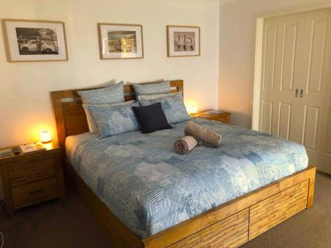 WAVE N SOUL - Goulburn Accommodation 0