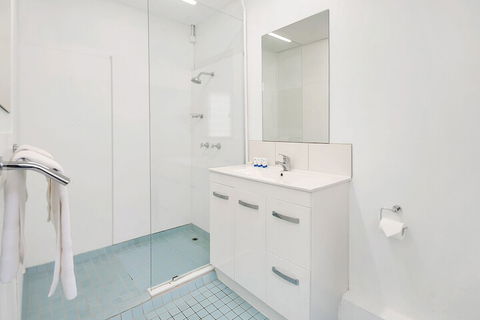 Easy Going Holiday Unit On McKenzie MK6 - Goulburn Accommodation 4