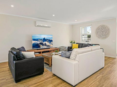 A Perfect Ten - Goulburn Accommodation 4