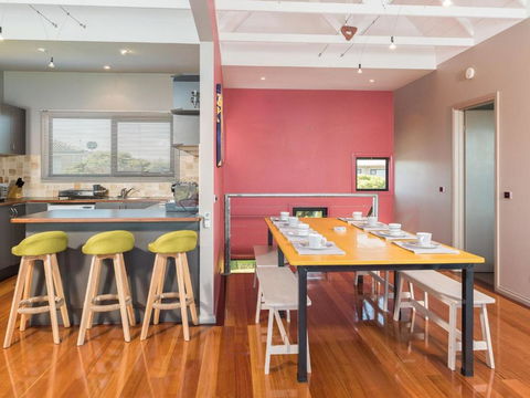 Amazing Views - Goulburn Accommodation 5