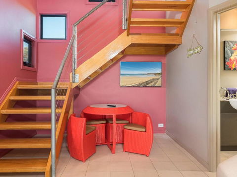 Amazing Views - Goulburn Accommodation 6
