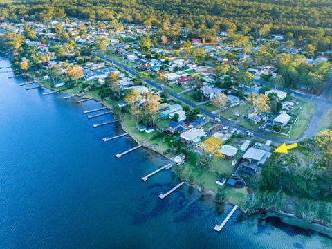 ESTUARY HOUSE Basin View 4pm Check Out Sundays - Goulburn Accommodation 2