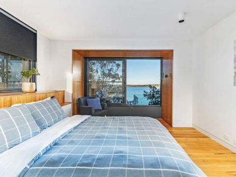 ESTUARY HOUSE Basin View 4pm Check Out Sundays - Goulburn Accommodation 1