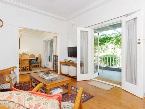Redwood Cottage Burradoo Getaway Southern Highlands 4pm Check Out Sunday - Goulburn Accommodation 5