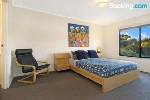 A One One Two At Island Beach - Goulburn Accommodation 2