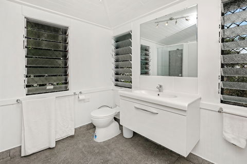 Tropical On McKenzie MK1 - Goulburn Accommodation 2