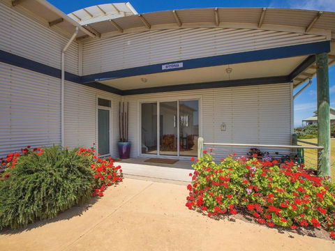WYTONIA 1 - Goulburn Accommodation 5