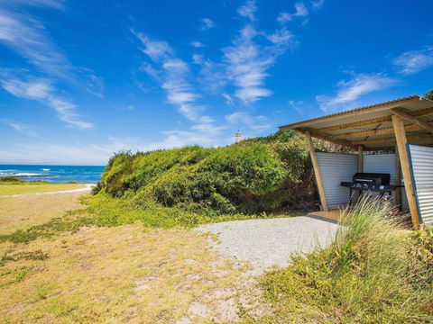WYTONIA 1 - Goulburn Accommodation 6
