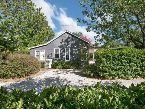 Rose Cottage Bowral Southern Highlands - Goulburn Accommodation 1