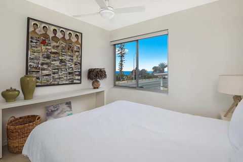 SPECTACULAR OCEAN FRONT Sounion6 - Goulburn Accommodation 6