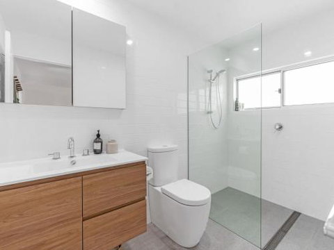 MOBYS At HYAMS Hyams Beach 4pm Check Out Sundays - Goulburn Accommodation 2