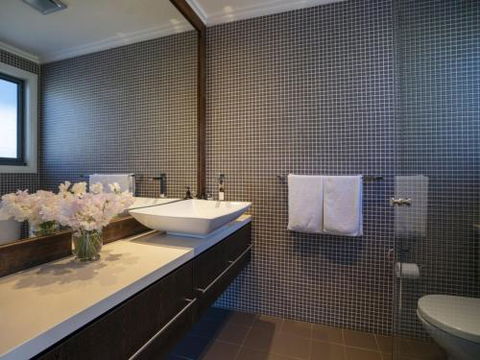 ARALUEN HOUSE Werri Beach 4pm Check Out Sundays - Goulburn Accommodation 4