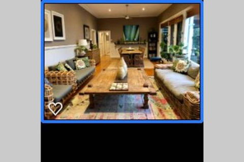 Healesville Garden Country Retreat - Goulburn Accommodation 1