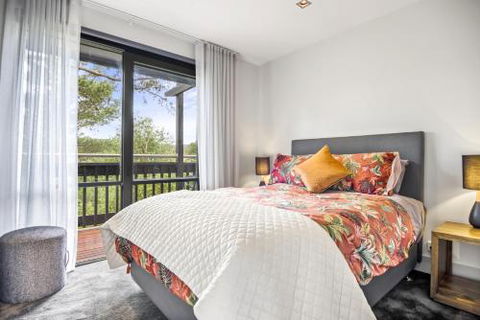 Villa Locarno - Goulburn Accommodation 1