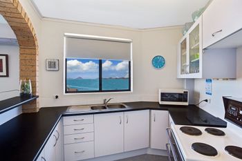 Triview Unit 10 1 Mitchell Street - Goulburn Accommodation 2