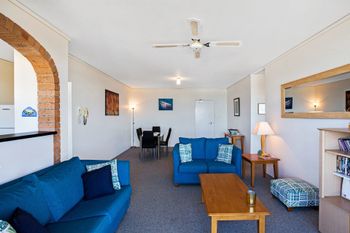 Triview Unit 10 1 Mitchell Street - Goulburn Accommodation 6