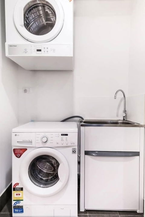 F03-darling Harbour 1 BDR APT - Goulburn Accommodation 5