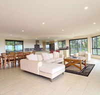 A Vista Townhouse 1 - Goulburn Accommodation