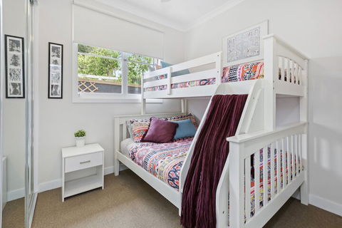 AMORE - Goulburn Accommodation 6