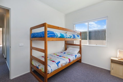 Julieanne - Goulburn Accommodation 5