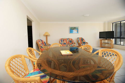 Hi Surf Unit 1 - Goulburn Accommodation 6