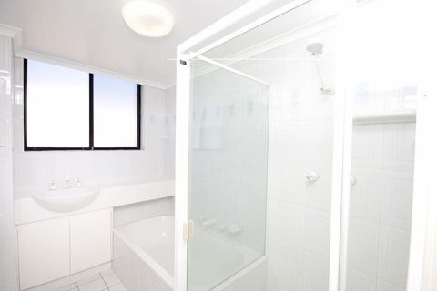 Hi Surf Unit 2 - Goulburn Accommodation 2