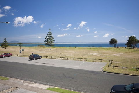 Hi Surf Unit 4 - Goulburn Accommodation 2