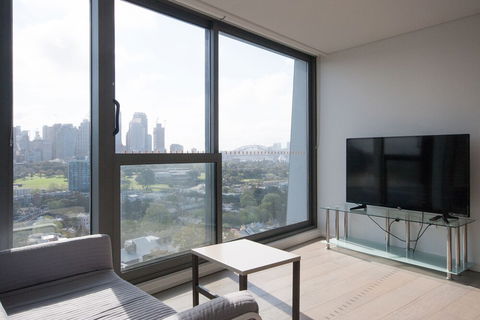Modern 2 Bedroom Potts Point Apartment - Goulburn Accommodation 5