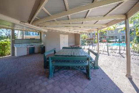 2 Bedroom Apartment Carindale - Goulburn Accommodation 2