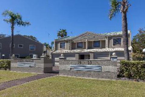 2 Bedroom Apartment Carindale - Goulburn Accommodation 1