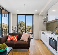 BRUNSWICK Stylish Space with Parking  Netflix - Goulburn Accommodation