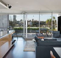 Elegant Elizabeth Bay H374 - Goulburn Accommodation