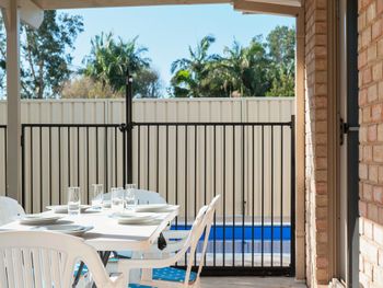 Seaclusion 2 2 Margaret Street - Goulburn Accommodation 2