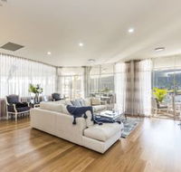 3 Bedroom Waterfront Penthouse on the Hawkesbury - Goulburn Accommodation