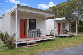 Beaches Of Byron - Goulburn Accommodation 1