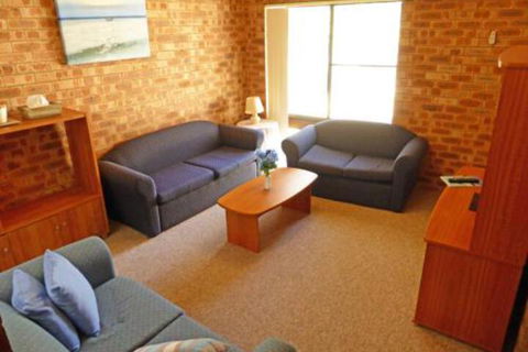 Dolphins Delight At Culburra Beach - Goulburn Accommodation 6