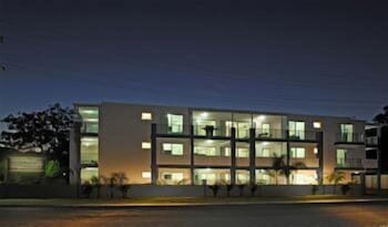Shoal Bay Beachclub Apartments - Goulburn Accommodation 2