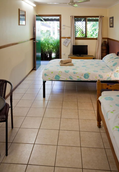 Woolshed Eco Lodge - Goulburn Accommodation 4