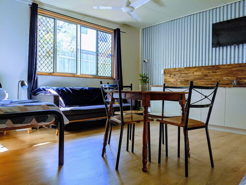 Woolshed Eco Lodge - Goulburn Accommodation 3